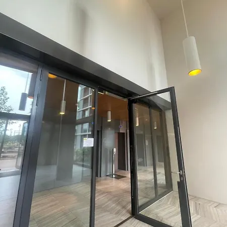 Apartment Modern Hochhaus Zürich
