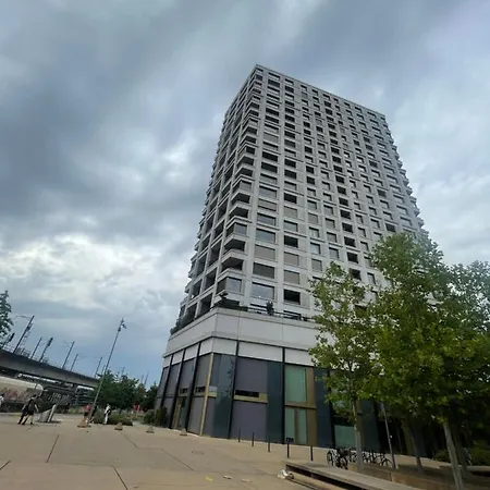 Modern Hochhaus *