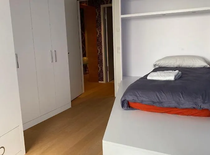 Modern Hochhaus Apartamento Zurique