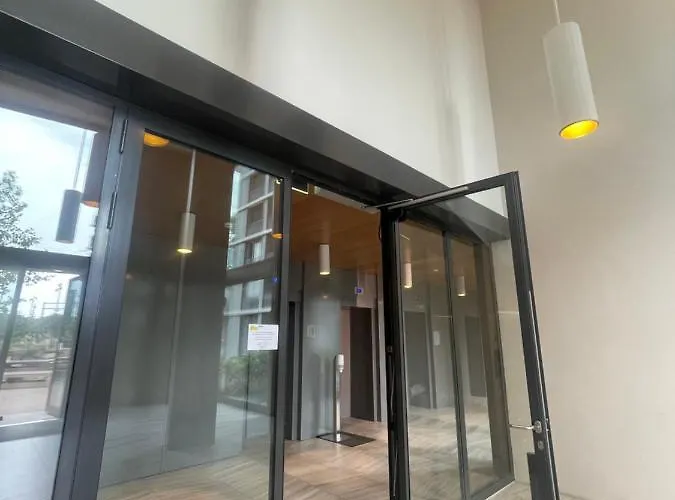 Apartamento Modern Hochhaus Zurique