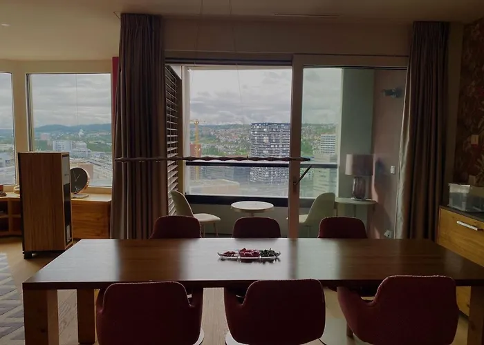 Modern Hochhaus Apartamento *