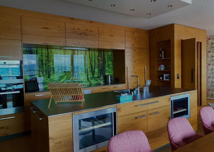 Modern Hochhaus * Zürich