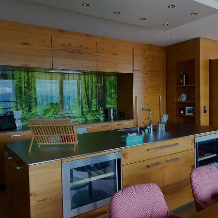 Modern Hochhaus * Zürich